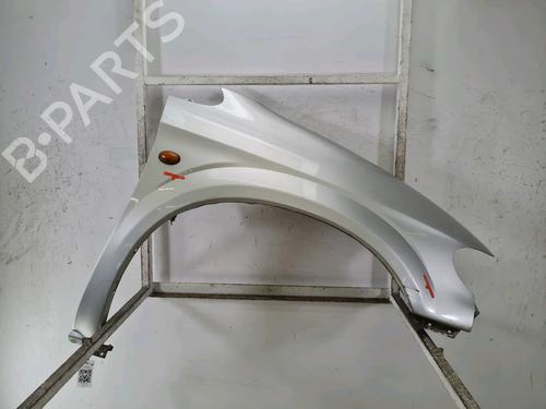 Used Right front fenders CHRYSLER VOYAGER IV (RG, RS) 2.5 CRD (141 hp) 18453500
