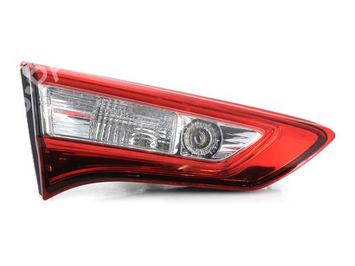 Used Left tailgate light Left tailgate light TOYOTA YARIS (_P13_) 1.5 Hybrid (NHP130_) (101 hp) 39941262 39941262