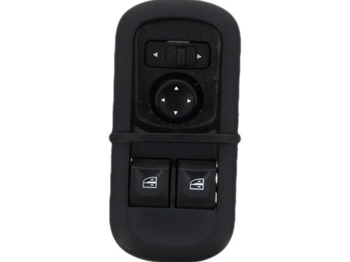 Comutador vidro frente esquerdo Comutador vidro frente esquerdo RENAULT MASTER III Van (FV) 2.3 dCi 135 FWD (FV0N, FV08, FV06, FV00, FV1S) (136 hp) 36210490 36210490