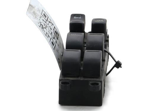Left front window switch NISSAN X-TRAIL I (T30) 2.2 Di 4x4 | BP29381519I27 