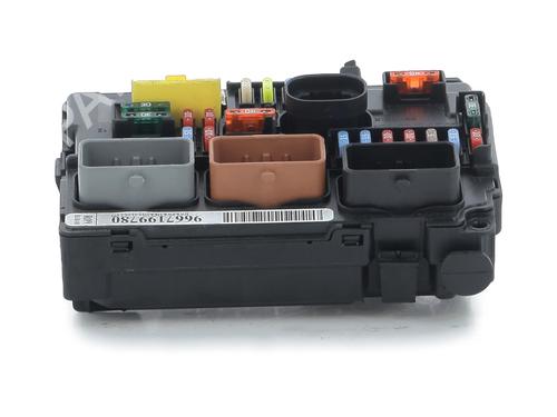 Used Fuse box PEUGEOT 207 (WA_, WC_) 1.6 HDi (92 hp) 31079804