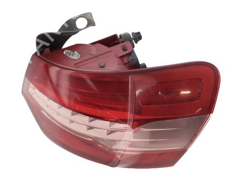 right-taillight-citroen-c5-iii-rd_-2008-2009-2010-2011-2012-2013-2014-2015-2016-2017-33949480 main image