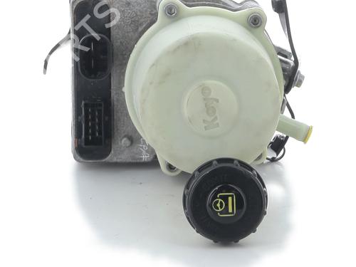 Used Steering pump DACIA SANDERO 1.5 dCi (88 hp) 32333778