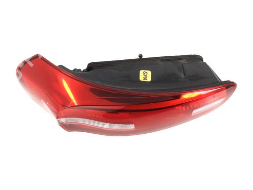 Used Left taillight CITROËN C4 Picasso II 1.6 HDi / BlueHDi 115 (115 hp) 31079190