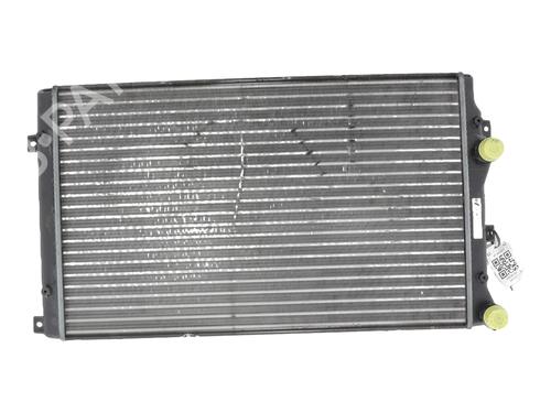 Used Water radiator VW SCIROCCO III (137, 138) 1.4 TSI (122 hp) 30524323