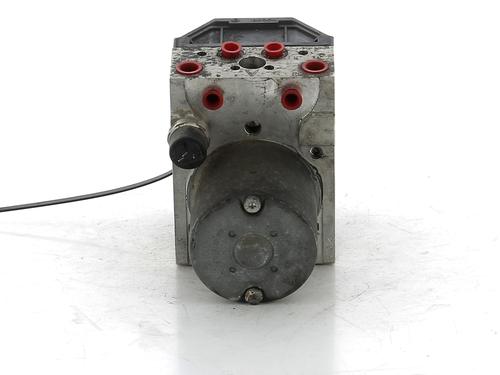 Used ABS pump TOYOTA AVENSIS (_T25_) 2.0 D-4D (CDT250_, CDT250R) (116 hp) 15855520
