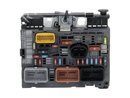 Fuse box PEUGEOT 308 I (4A_, 4C_) 1.6 HDi | BP27913371E1 