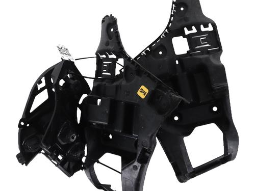 Support du pare-chocs arrière BMW 1 (F40) 118 d (150 hp) 32378192