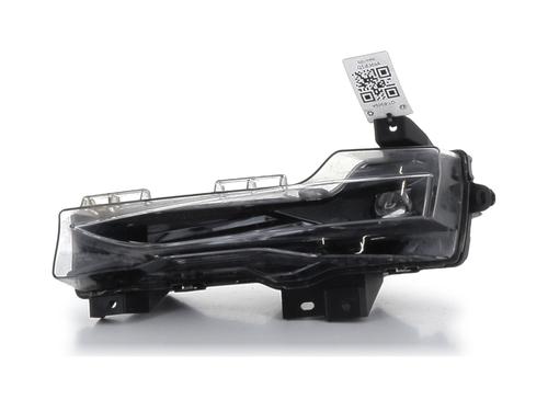 Used Left front fog light TESLA MODEL 3 (5YJ3) EV Performance AWD (462 hp) 32378763