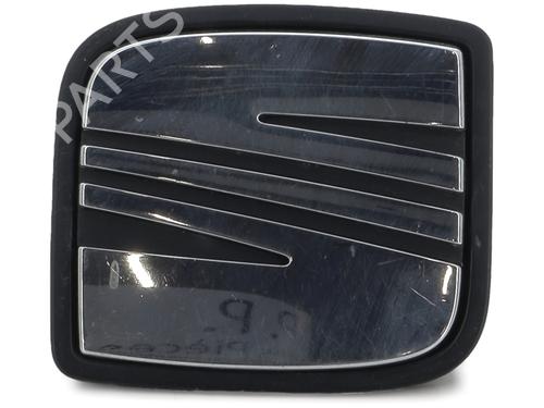 Used Tailgate handle SEAT LEON (1P1) 2.0 TDI (170 hp) 27691211