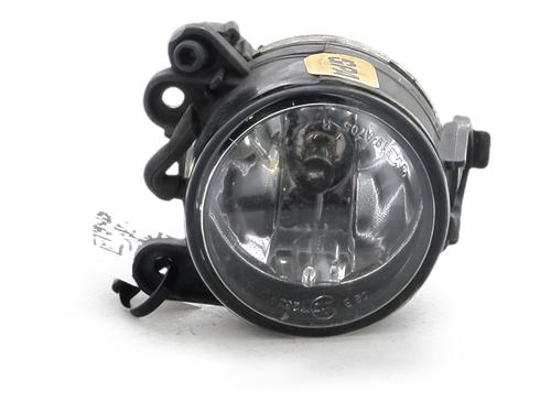 Used Right front fog light Right front fog light 37506501 37506501