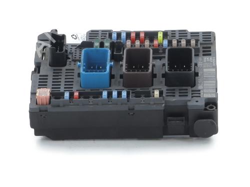 Używane Skrzynka bezpieczników CITROËN C4 II (NC_) 1.6 HDi 110 (112 hp) 31142171