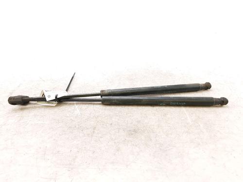 Used Hood lift support HYUNDAI SANTA FÉ I (SM) 2.0 CRDi 4x4 (125 hp) 27916970