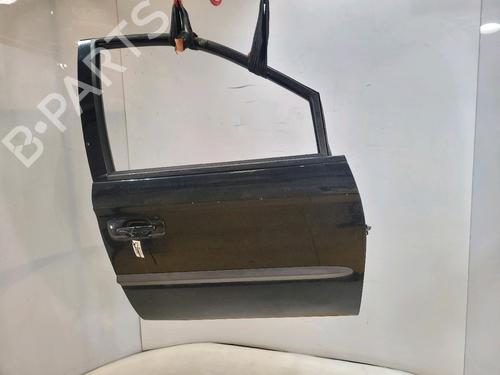 Used Right front door CHRYSLER VOYAGER IV (RG, RS) 2.5 CRD (141 hp) 22561676
