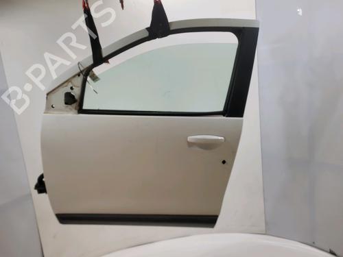 left-front-door-dacia-lodgy-js_-2012-39489989 main image