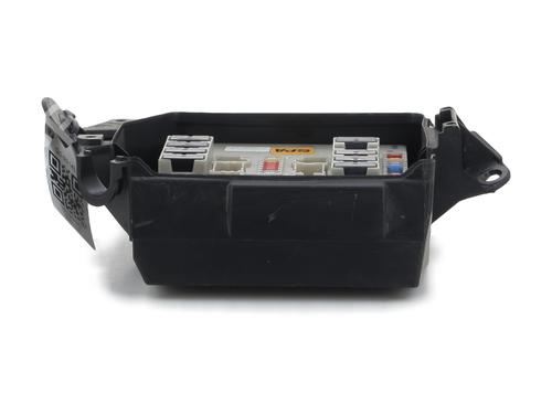 Used Fuse box RENAULT CLIO III (BR0/1, CR0/1) 1.5 dCi (C/BR0G, C/BR1G) (68 hp) 30140688