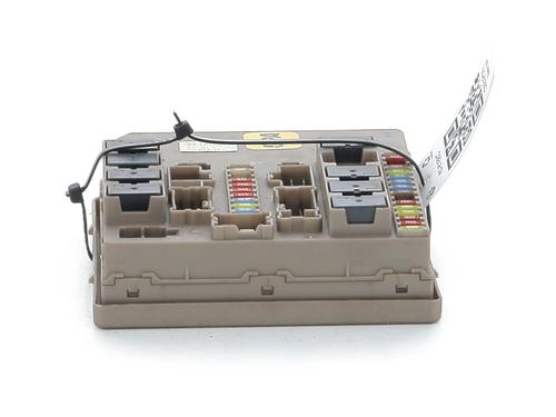 Used Fuse box Fuse box RENAULT CLIO III (BR0/1, CR0/1) 1.5 dCi (BR17, CR17) (86 hp) 33926377 33926377