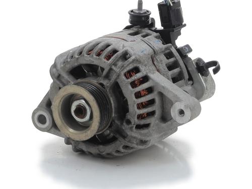 Used Alternator TOYOTA YARIS (_P9_) 1.3 VVT-i (SCP90_, SCP90R) (87 hp) 30312350