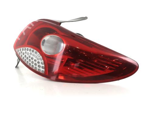 Right taillight PEUGEOT 206+ (2L_, 2M_) 1.4 HDi eco 70 | BP29522545C35 
