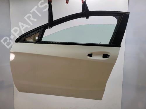 Used Left front door MERCEDES-BENZ A-CLASS (W176) A 200 CDI (176.001) (136 hp) 31750045
