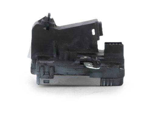 Tailgate lock RENAULT TRAFIC II Van (FL) 2.0 dCi 90 (FL0H, FL00, FL01, FL0M, FL0P, FL0S) | BP37483165C101 - Image 2