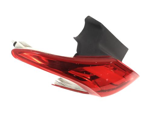 left-taillight-peugeot-2008-i-cu_-2013-32013251 main image