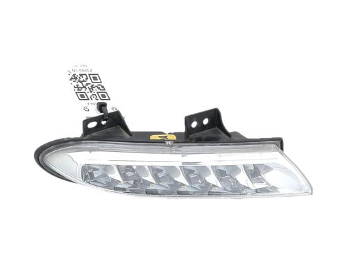 Used Right daytime light Right daytime light 37533059 37533059