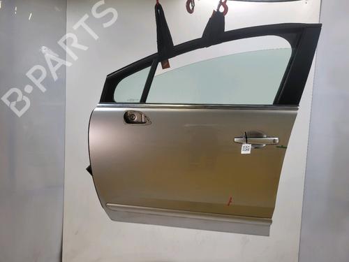 Used Left front door Left front door 39608799 39608799