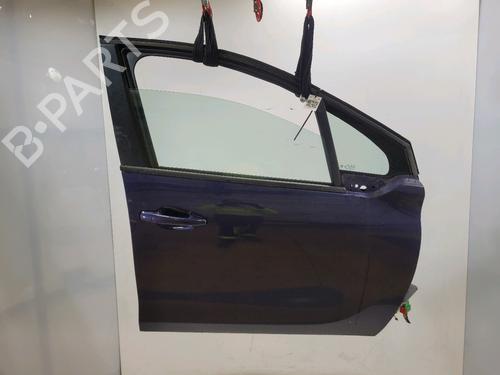 Dør høyre foran PEUGEOT 208 I (CA_, CC_) 1.2 VTI 82 (82 hp) 32202367