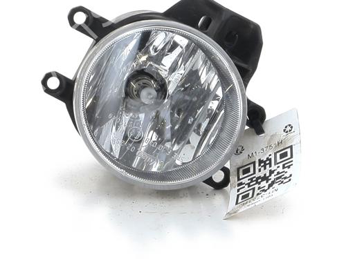 Used Left front fog light TOYOTA YARIS (_P13_) 1.0 (KSP130_, KSP130) (69 hp) 30584354