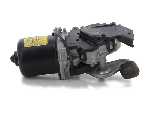 Used Front wiper motor RENAULT CLIO III (BR0/1, CR0/1) 1.2 16V (BR02, BR0J, BR11, CR02, CR0J, CR11) (75 hp) 30140798