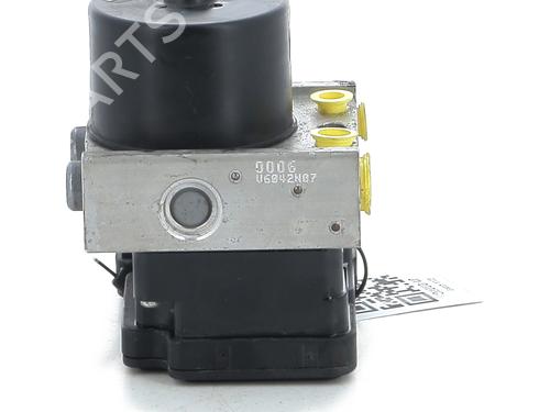 ABS pump VW GOLF PLUS V (5M1, 521) 1.4 16V | BP31032332M43