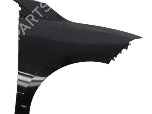 Forskærm Højre Forskærm Højre RENAULT MEGANE III Hatchback (BZ0/1_, B3_) 1.9 dCi (BZ0N, BZ0J) (131 hp) 36428529 36428529