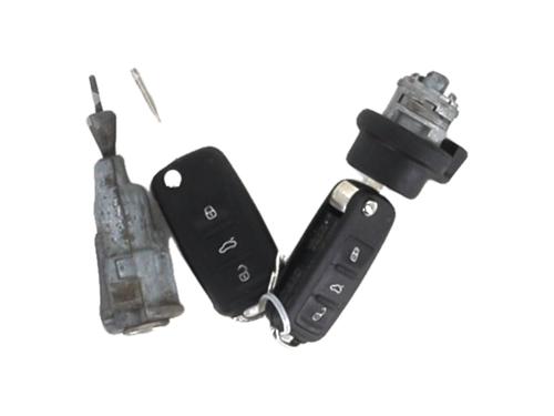 Used Ignition barrel VW POLO V (6R1, 6C1) 1.6 TDI (90 hp) 30917378