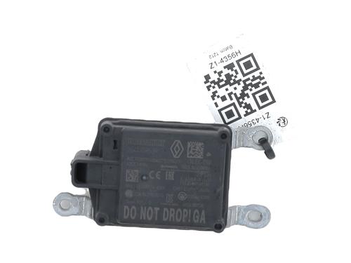 Used Electronic module RENAULT CLIO V (B7_) 1.0 LPG (B7MT) (101 hp) 32152383