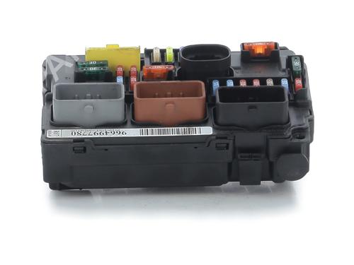 fuse-box-citroen-c3-ii-sc_-2009-32512870 main image