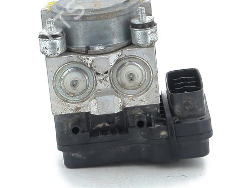 Used ABS pump TOYOTA HILUX VII Pickup (_N1_, _N2_, _N3_) 2.5 D-4D 4WD (KUN25_, KUN25R) (120 hp) 31085805