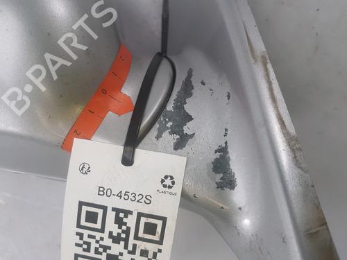 Right mirror HYUNDAI COUPE I (RD) 2.0 16V | BP12552084C27 