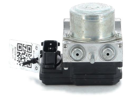 Używane Pompa ABS NISSAN JUKE (F15) 1.2 DIG-T (115 hp) 31207467