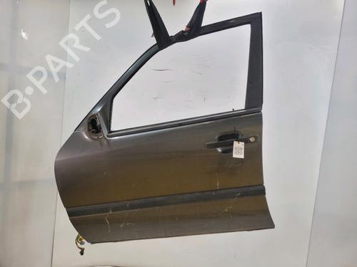 Used Left front door MERCEDES-BENZ C-CLASS (W202) C 180 (202.018) (122 hp) 23267153