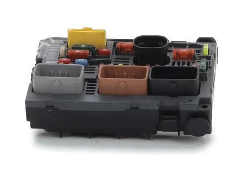 Used Fuse box PEUGEOT 3008 I MPV (0U_) 2.0 HDi 150 / BlueHDi 150 (150 hp) 30166099