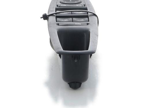 Left front window switch RENAULT MEGANE III Hatchback (BZ0/1_, B3_) 1.5 dCi (BZ09, BZ0D, BZ1W, BZ29, BZ14) | BP32278361I27