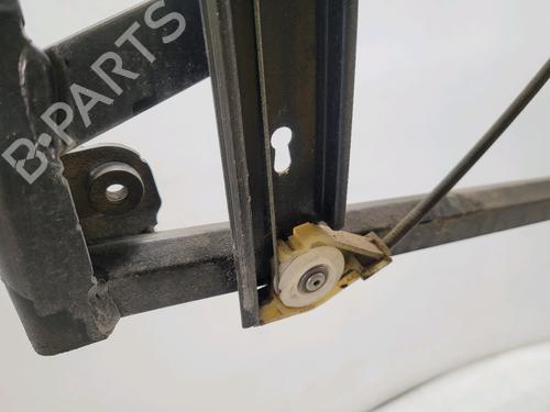 front-right-window-mechanism-audi-a6-c5-4b2-4b4-1997-1998-1999-2000-2001-2002-2003-2004-2005-31913328 main image