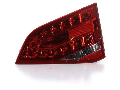 Højre baglygte bagklap AUDI A4 B8 (8K2) 2.0 TDI (143 hp) 33158839