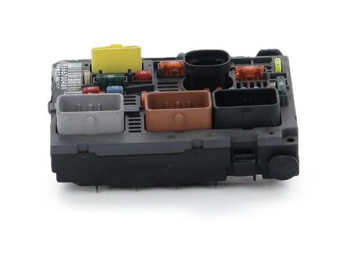 fuse-box-citroen-c4-i-lc_-2004-2005-2006-2007-2008-2009-2010-2011-2012-2013-2014-37228803 main image