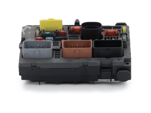 Used Fuse box Fuse box PEUGEOT 308 SW I (4E_, 4H_) 1.6 HDi (109 hp) 35748768 35748768