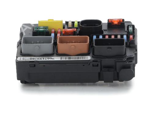 Used Fuse box PEUGEOT 207 (WA_, WC_) 1.6 HDi (92 hp) 30693372