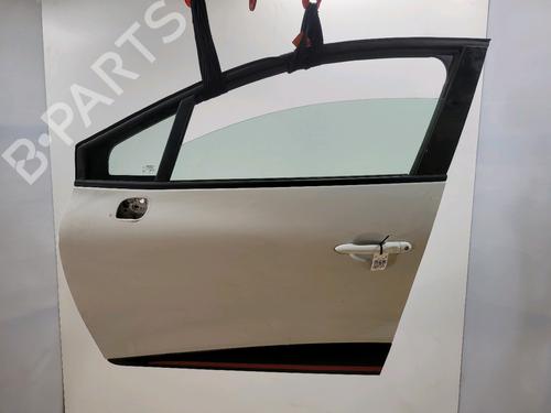 left-front-door-renault-clio-iv-bh_-2012-2013-2014-2015-2016-2017-2018-2019-2020-2021-36512371 main image