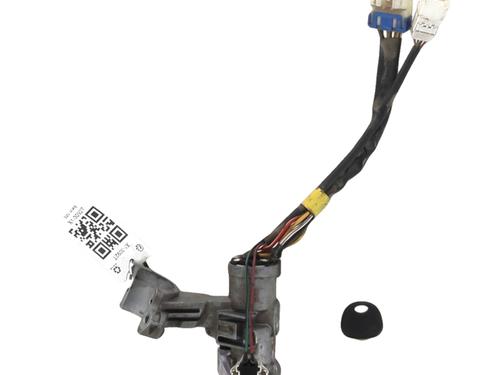 Used Ignition barrel HYUNDAI H100 Platform/Chassis (HR) 2.5 TCi (100 hp) 31078577