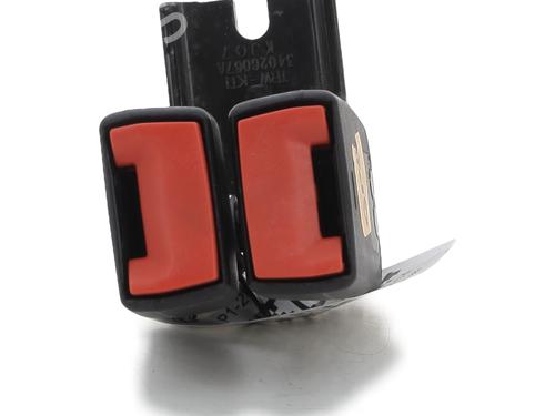 Used Seat buckle FORD FIESTA VI (CB1, CCN) 1.25 (60 hp) 27911468